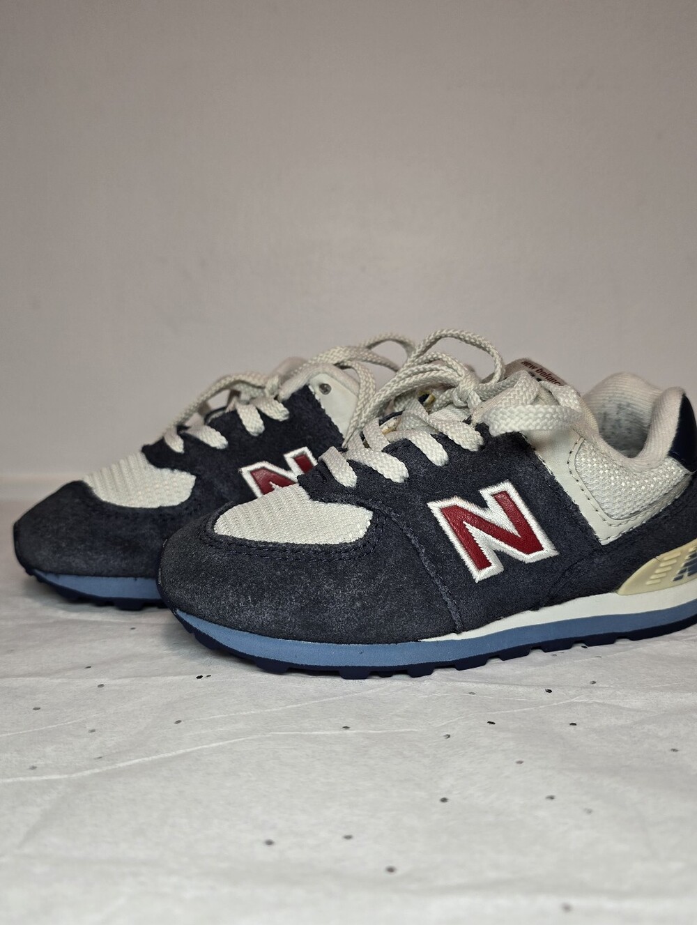 New Balance Kids Navy & White Athletic Sneakers Size 6C
